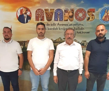 Belediye Başkanımız Mustafa Kenan Sarıtaş'ı ziyarete gelen hemşehrilerimize nazik ziyaretleri için teşekkür ederiz.