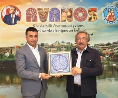 Diyarbakır Vali Yardımcısı olarak atanan Avanos Kaymakamımız Sn. Aziz Gölbaşı, Belediye Başkanımızı ziyaret ederek; veda etti.
