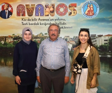 Nevşehir Valiliği ADEM (Aile Destek Merkezi) ADEM 1 Koordinatörü Ayşenur Yayan ve ADEM 2 Koordinatörü Yasemin Kaya Belediye Başkanımız Mustafa Kenan Sarıtaş'ı makamında ziyaret ettiler.